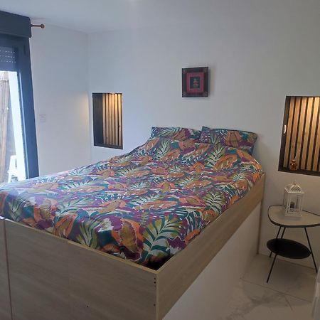 Appartement Moderne Proche Paris, Aeroport Et Disneyland Льо-Перо-Сюр-Марн Екстериор снимка
